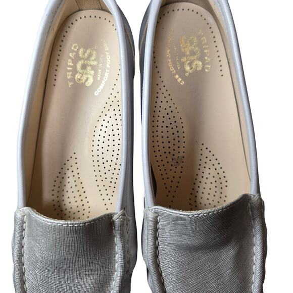 SAS Women's Shoes Tripad Comfort Insole Metallic Gray Loafers  Size 7 Pristine! - Picture 9 of 9